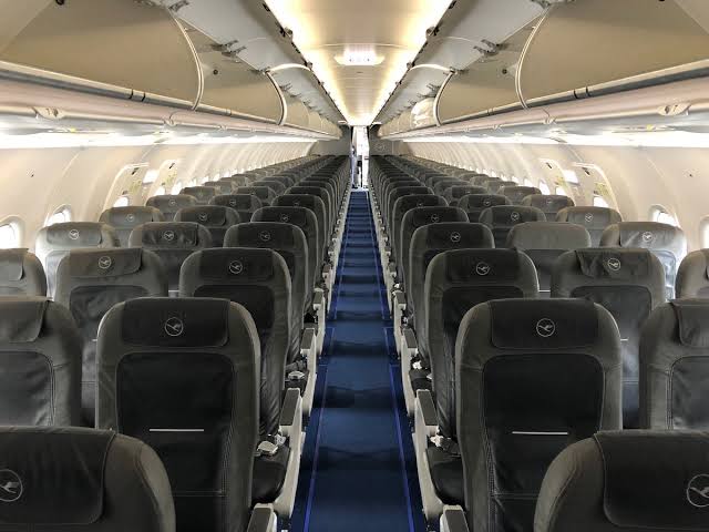 حجب المقاعد الاقتصادية في الجزء الخلفي من طائرة A320neo