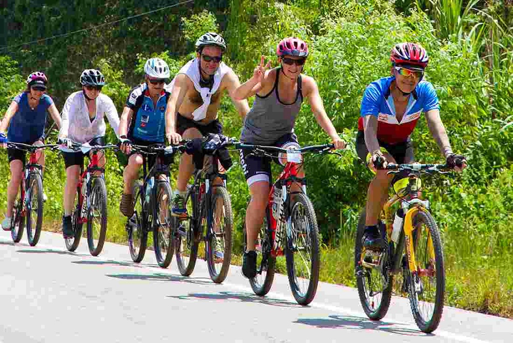ركوب الدراجات كخيار سفر جديد أعلنت VBT Bicycling Vacations