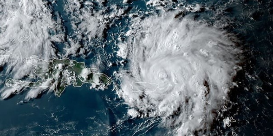 فلوريدا تعلن حالة الطوارئ مع استمرار إعصار دوريان