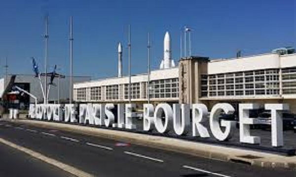 افتتاح محطة استونسكي في مطار باريس لو بورجيه